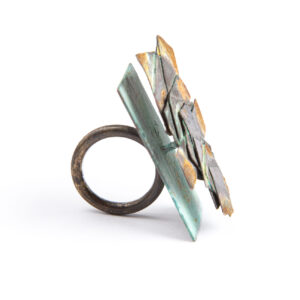 Gigi Mariani, Rust III, ring, 2010, silver, patina